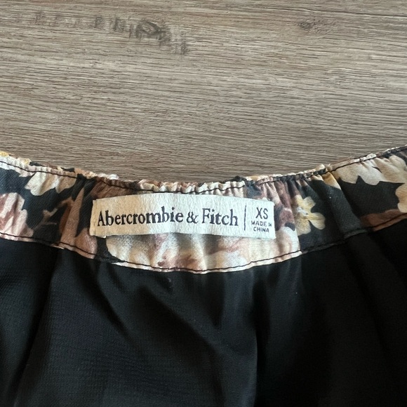 Abercrombie + Fitch Brown Ruffle Floral Mini Skirt - Picture 2 of 6